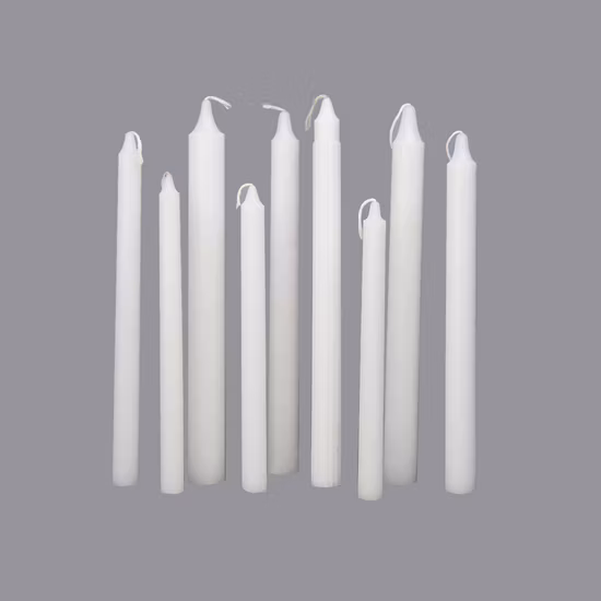 Tamanhos diferentes de vela branca na África Ocidental